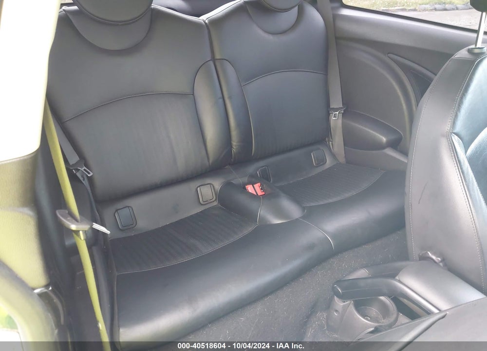 2012 MINI COOPER S VIN: WMWSV3C58CT385665