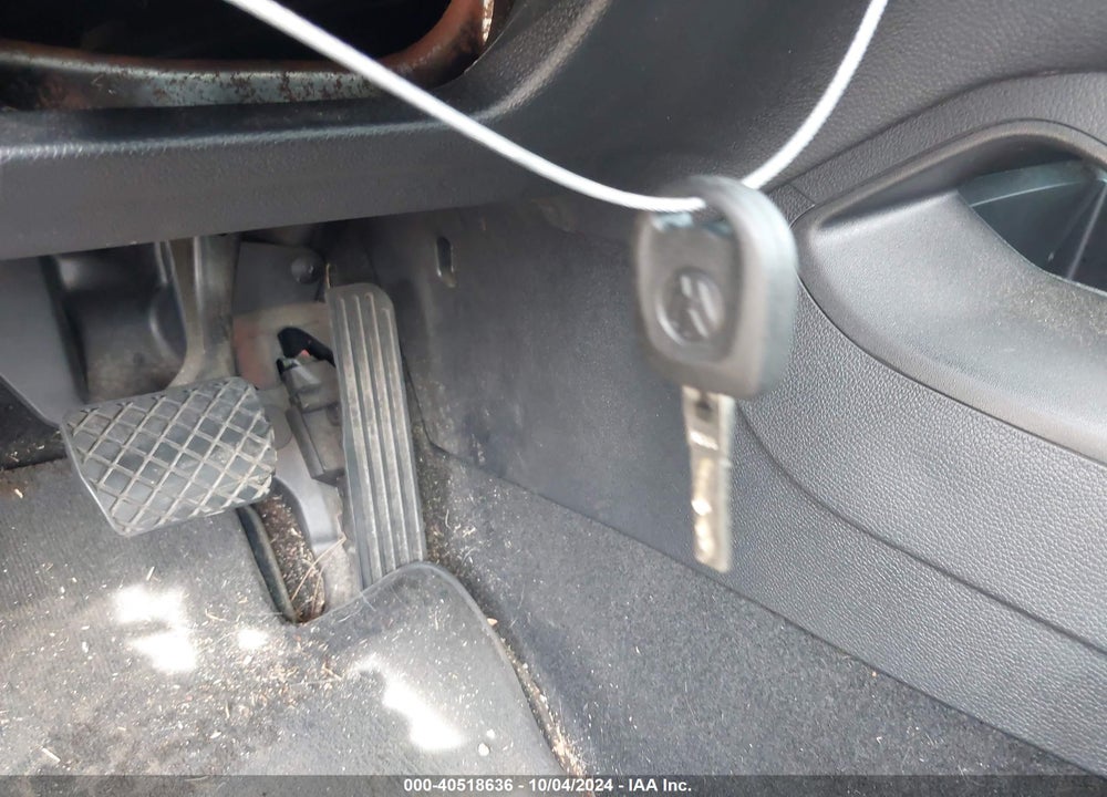 2010 VOLKSWAGEN JETTA TDI VIN: 3VWRL8AJ0AM067357