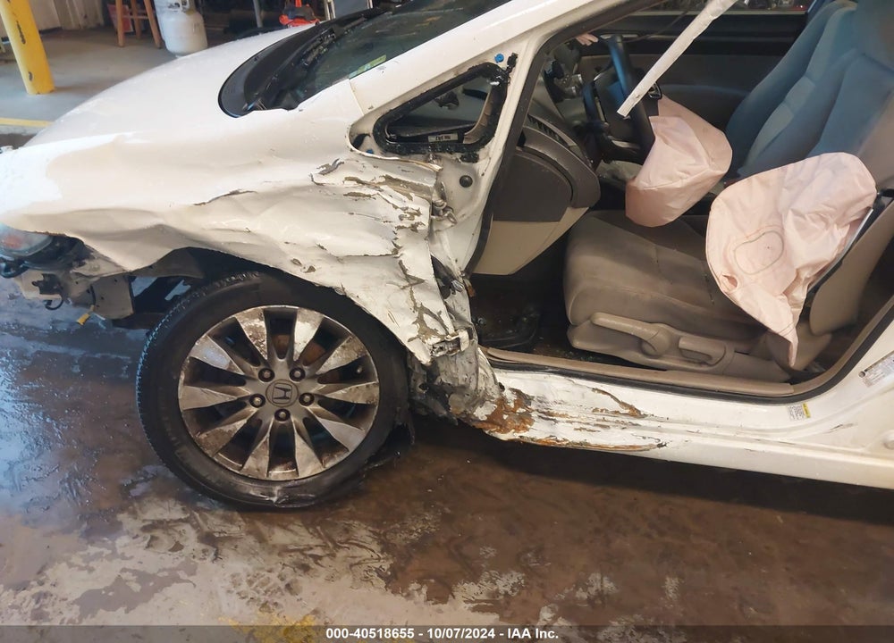 2010 HONDA CIVIC EX VIN: 2HGFA1F84AH522400