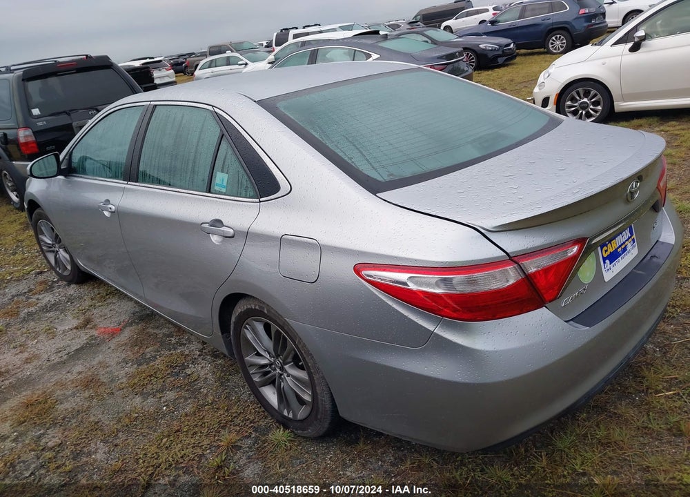 2015 TOYOTA CAMRY SE VIN: 4T1BF1FK3FU964630