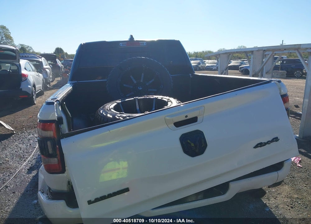 2020 RAM 1500 LAIE  4X4 5'7 BOX VIN: 1C6SRFJT8LN207471