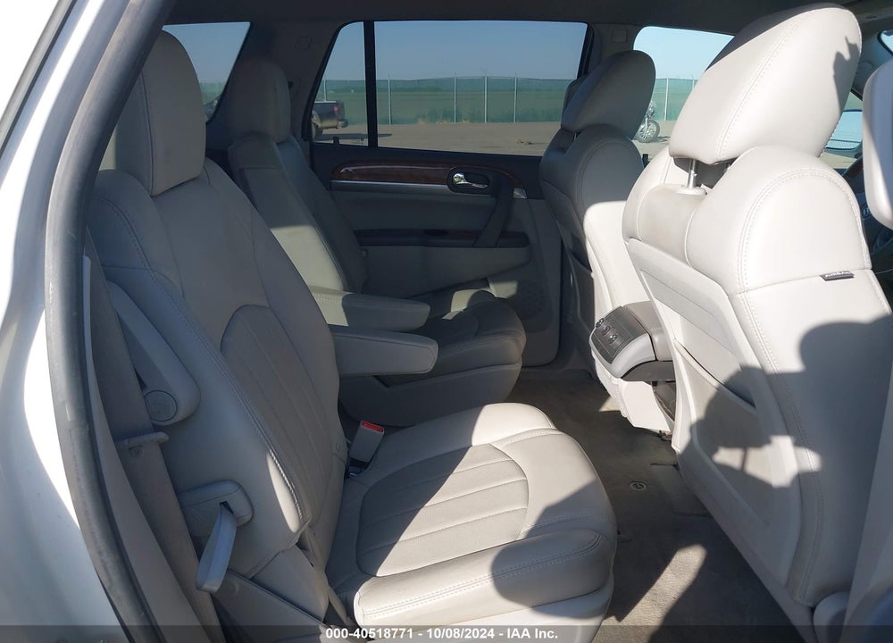 2012 BUICK ENCLAVE LEATHER VIN: 5GAKVCED5CJ124479