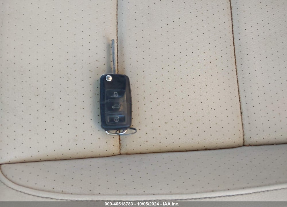 2007 VOLKSWAGEN EOS 2.0T VIN: WVWAA71F37V036050