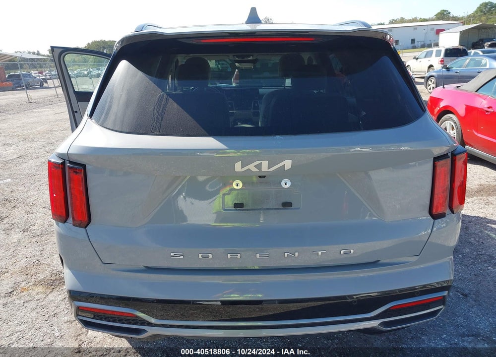 2022 KIA SORENTO SX VIN: 5XYRK4LF8NG123832