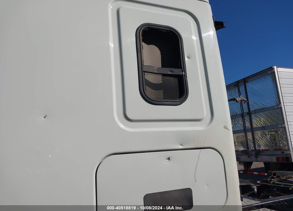 2016 FREIGHTLINER CASCADIA 113 VIN: 3AKJGHDV7GSHL7581