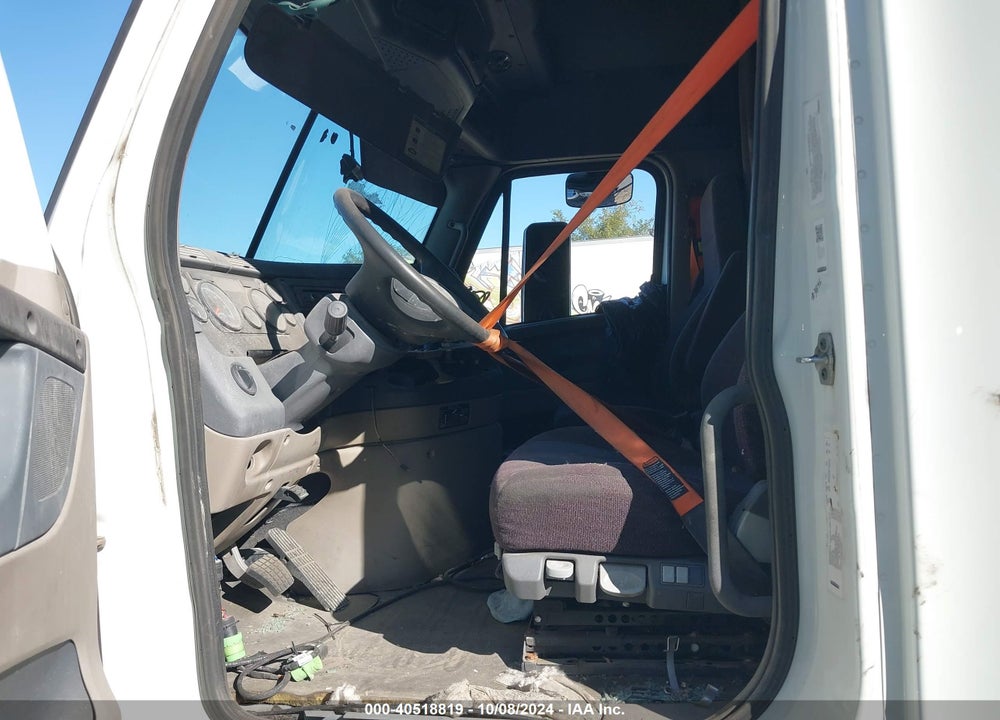 2016 FREIGHTLINER CASCADIA 113 VIN: 3AKJGHDV7GSHL7581