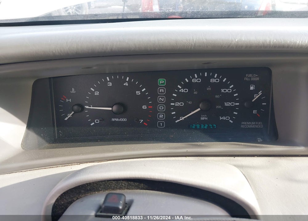 1998 LINCOLN MARK VIII LSC VIN: 1LNFM92V3WY641080