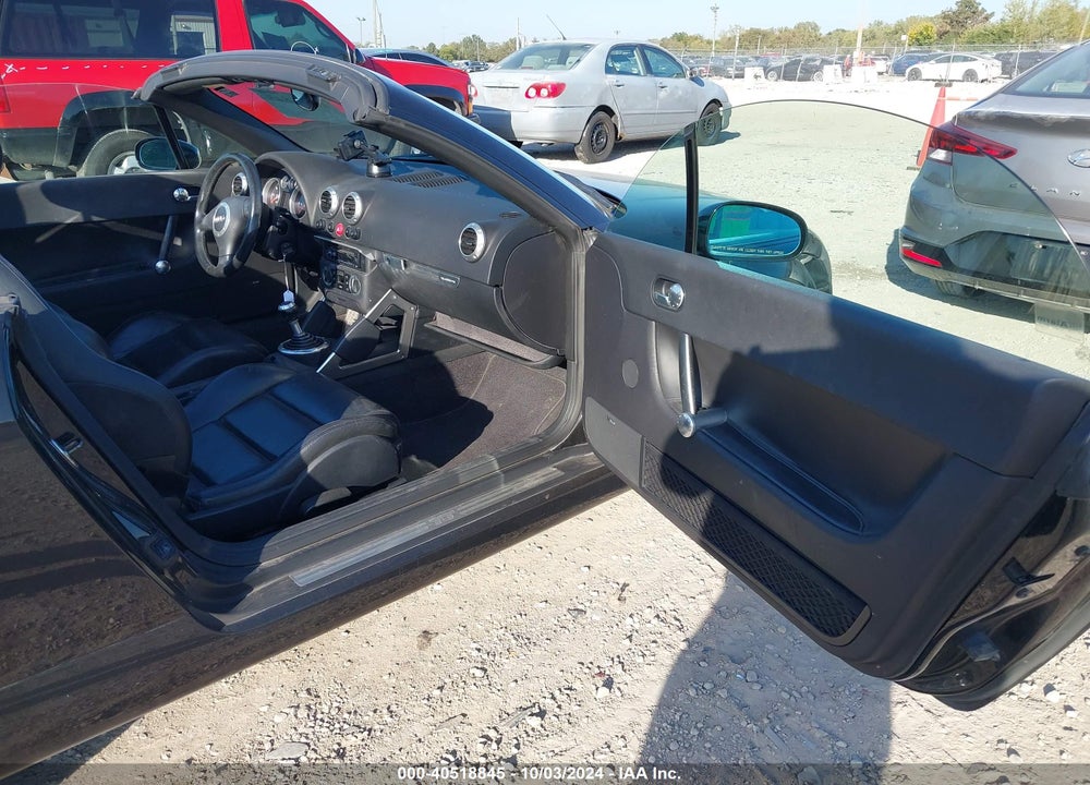 2002 AUDI TT 1.8L VIN: TRUUT28N921020948