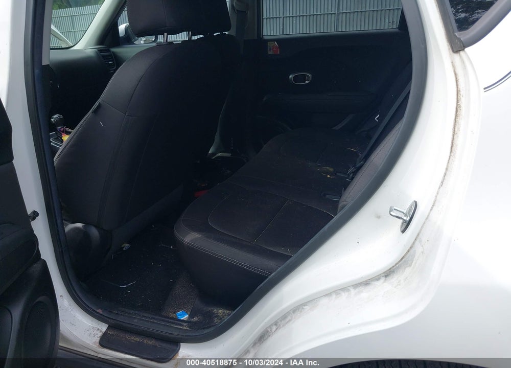 2017 KIA SOUL VIN: KNDJN2A20H7437372