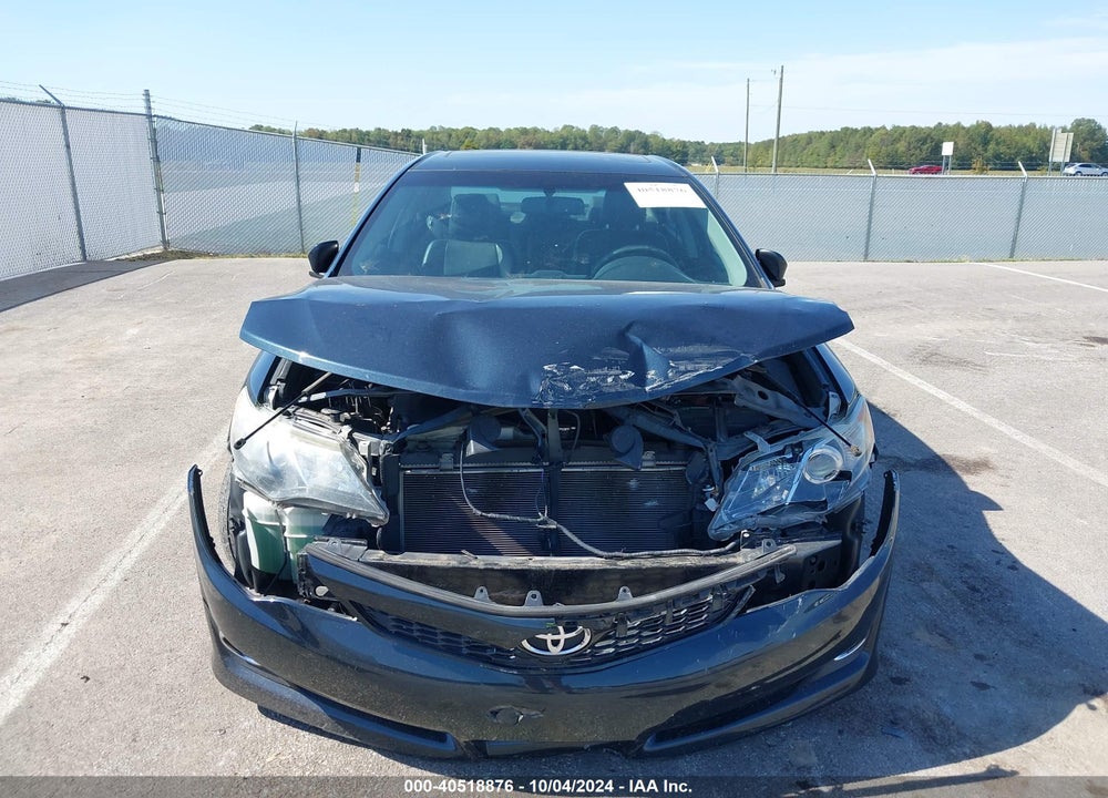 2014 TOYOTA CAMRY SE V6 VIN: 4T1BK1FK4EU548080