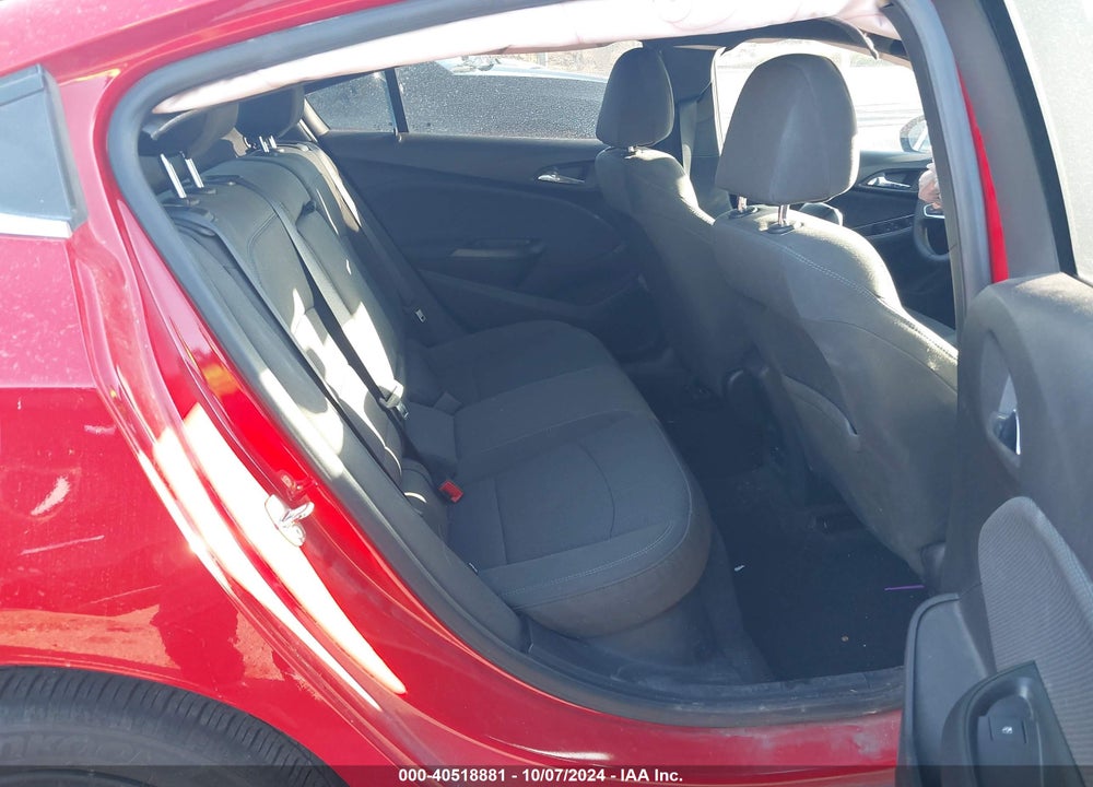 2018 CHEVROLET CRUZE LT AUTO VIN: 1G1BE5SM0J7241579