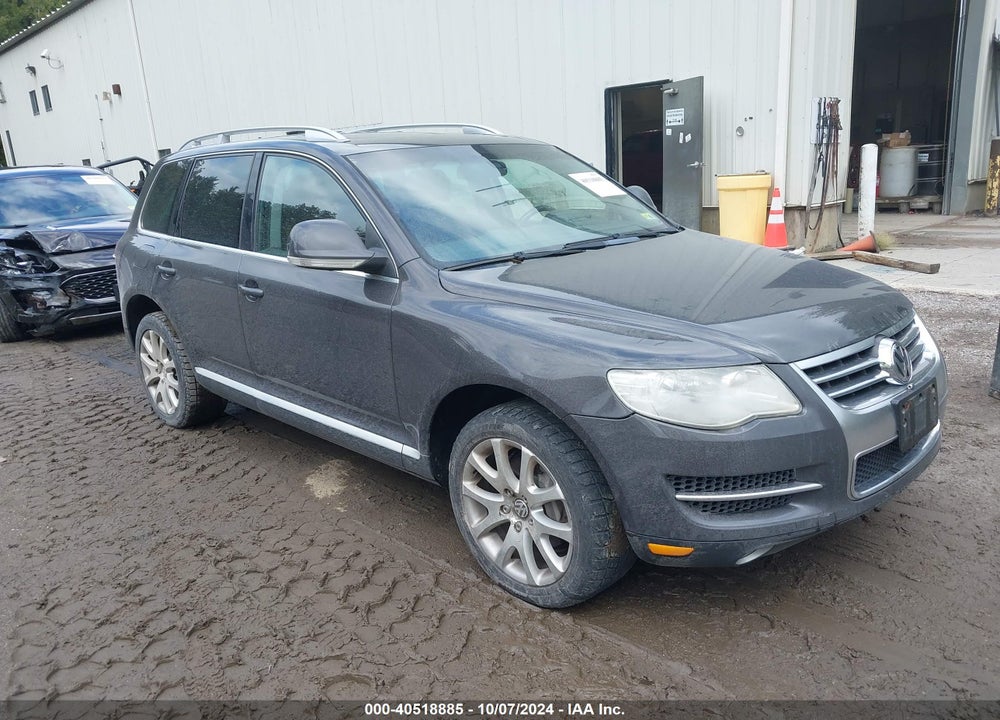 2008 VOLKSWAGEN TOUAREG 2 V8 FSI VIN: WVGMB77L08D012217