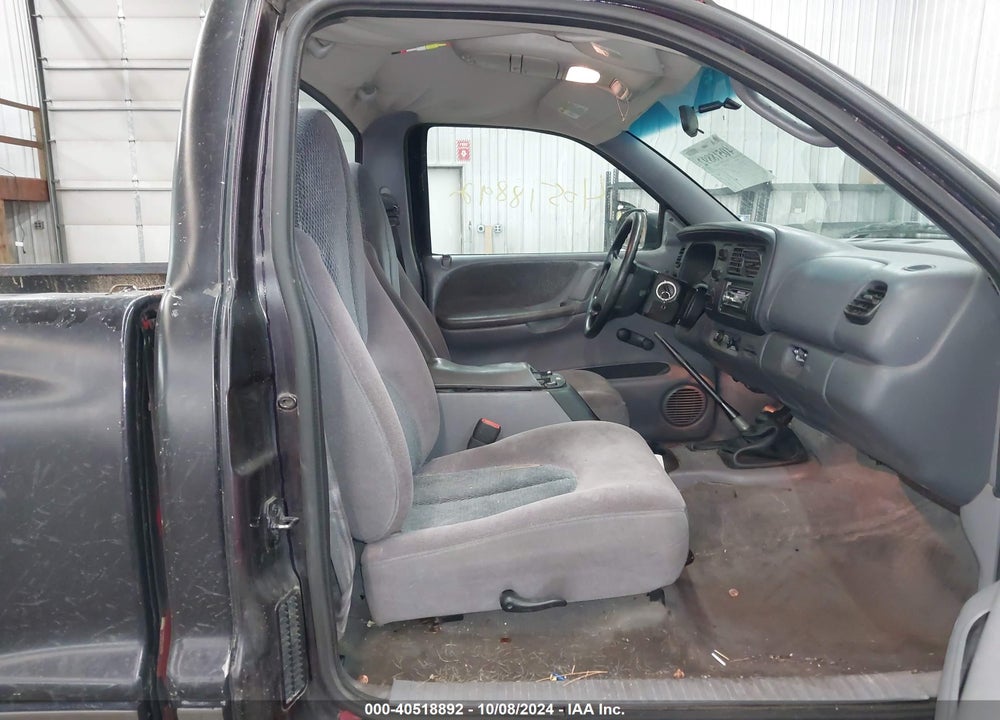 1999 DODGE DAKOTA SLT/SPORT VIN: 1B7GG26Y8XS166381