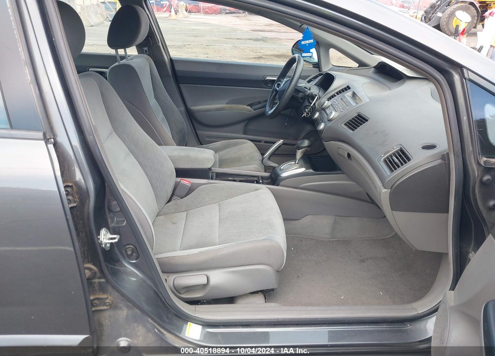 2010 HONDA CIVIC LX VIN: 2HGFA1F53AH581847