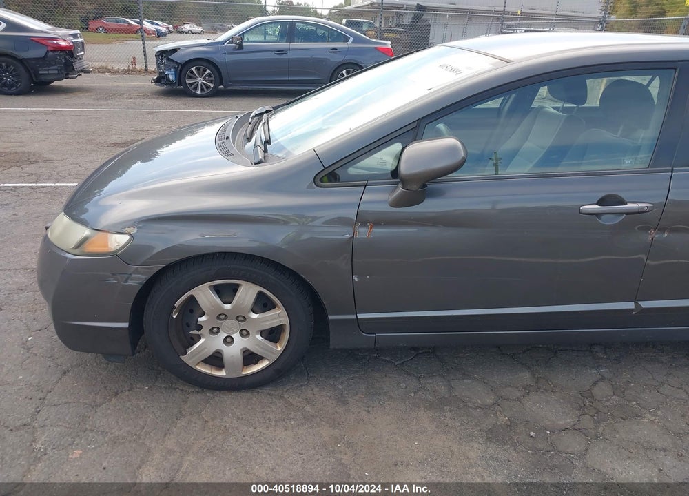 2010 HONDA CIVIC LX VIN: 2HGFA1F53AH581847