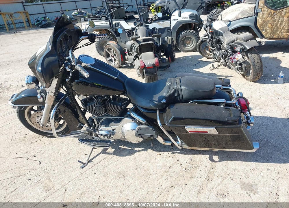 2004 HARLEY-DAVIDSON FLHTCI VIN: 1HD1FFW124Y631926