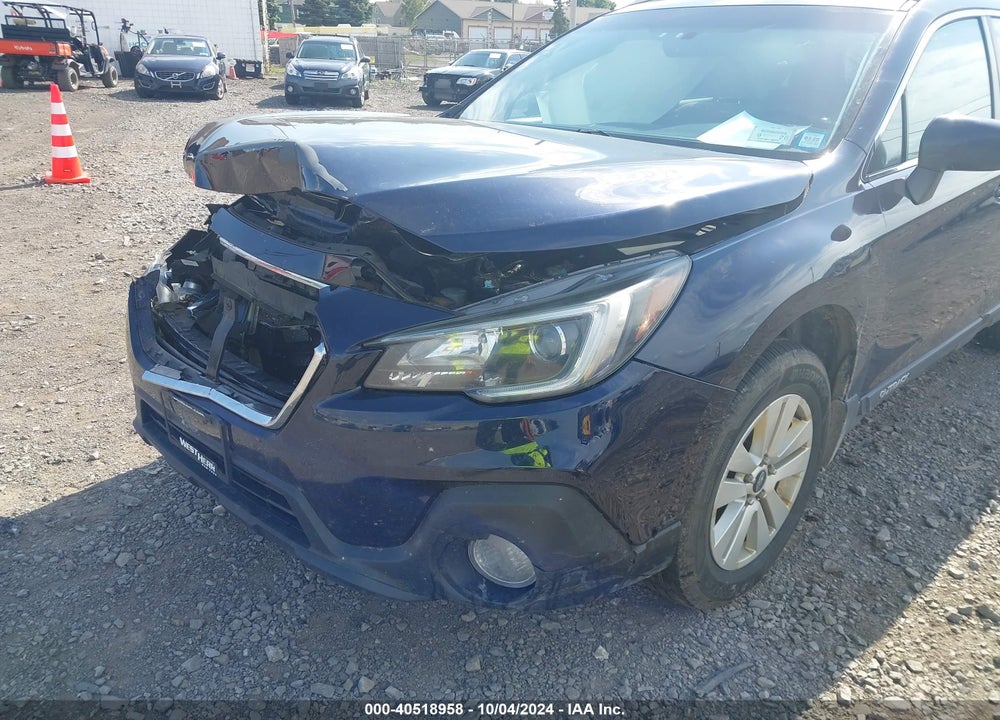 2018 SUBARU OUTBACK 2.5I PREMIUM VIN: 4S4BSACC8J3213563