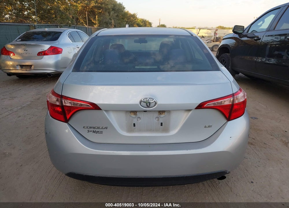 2018 TOYOTA COROLLA LE VIN: 5YFBURHEXJP814133
