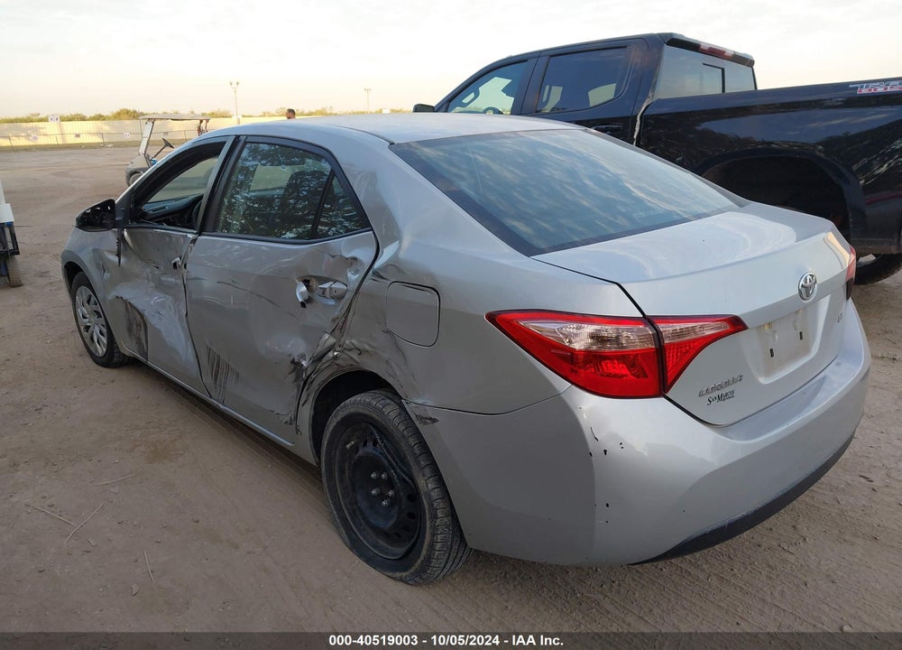 2018 TOYOTA COROLLA LE VIN: 5YFBURHEXJP814133