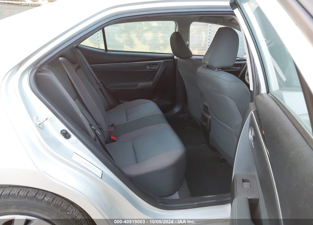 2018 TOYOTA COROLLA LE VIN: 5YFBURHEXJP814133