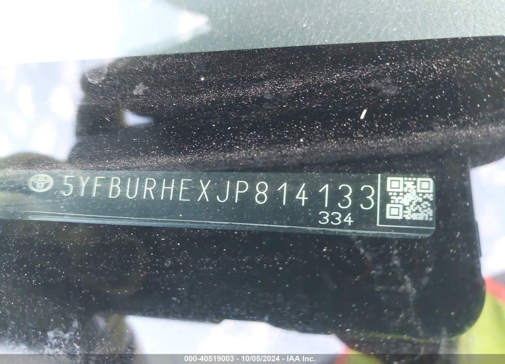 2018 TOYOTA COROLLA LE VIN: 5YFBURHEXJP814133
