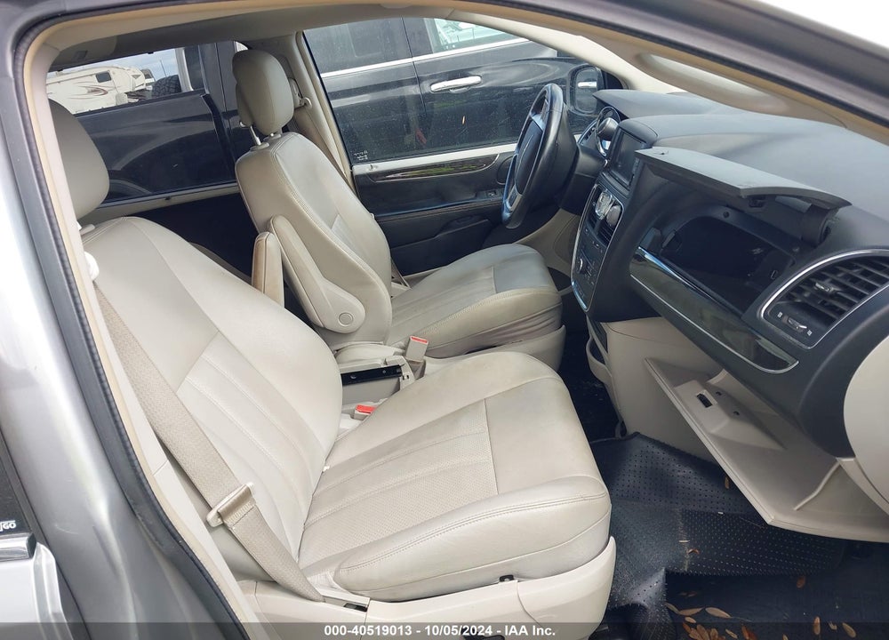 2014 CHRYSLER TOWN & COUNTRY TOURING-L VIN: 2C4RC1CG7ER234114