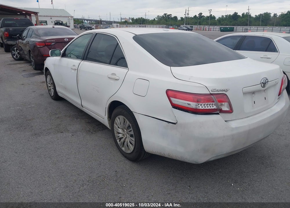 2011 TOYOTA CAMRY LE VIN: 4T1BF3EK8BU589339