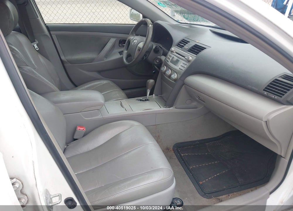 2011 TOYOTA CAMRY LE VIN: 4T1BF3EK8BU589339