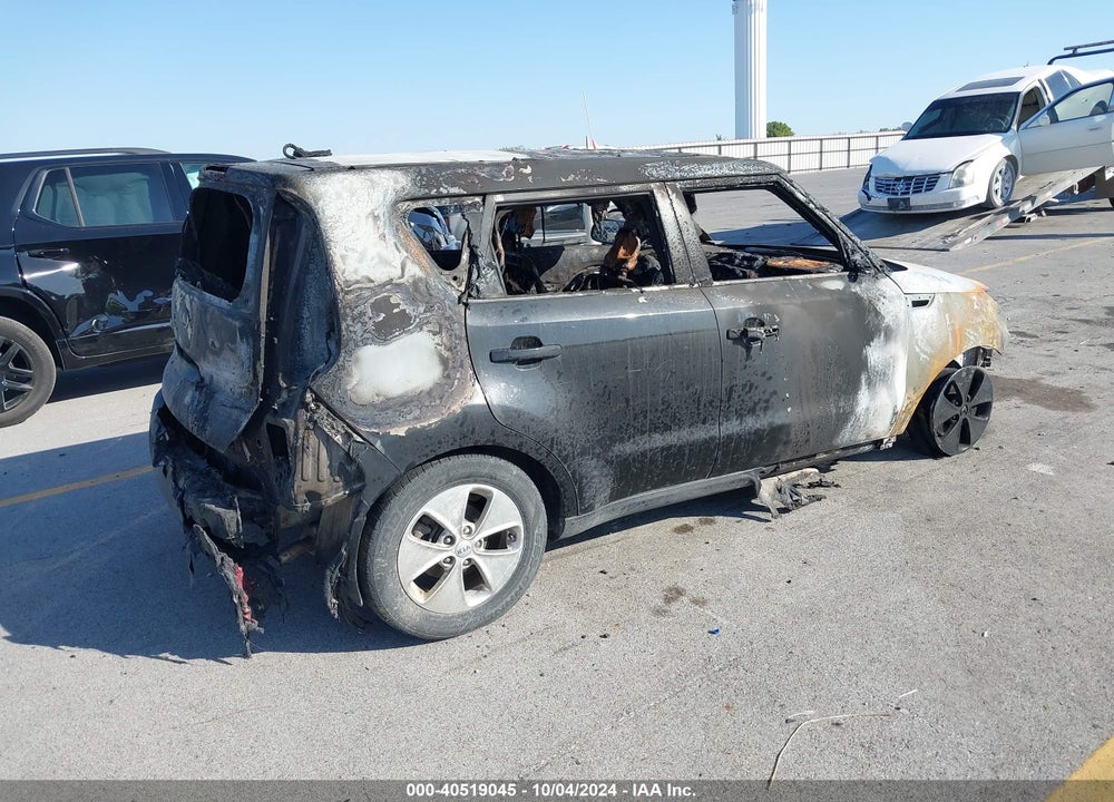 2015 KIA SOUL VIN: KNDJN2A24F7207105