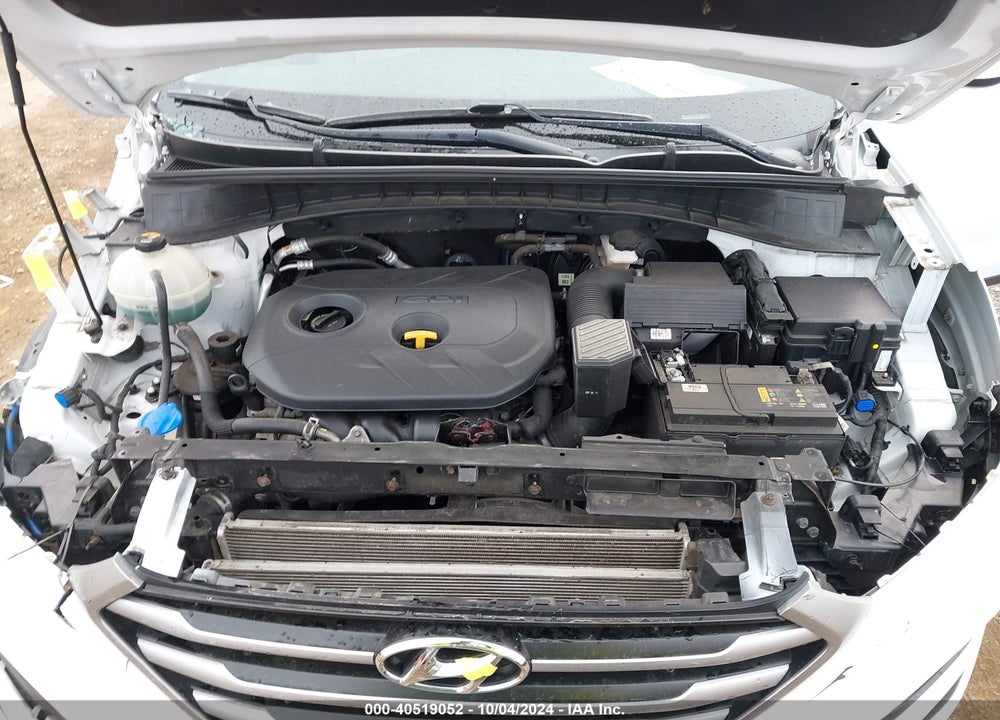 2017 HYUNDAI TUCSON SE VIN: KM8J3CA40HU484105