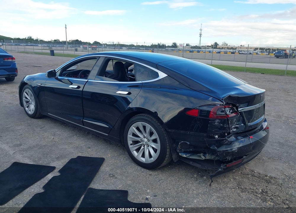 2016 TESLA MODEL S 60D/70D/75D/85D/90D VIN: 5YJSA1E26GF144816