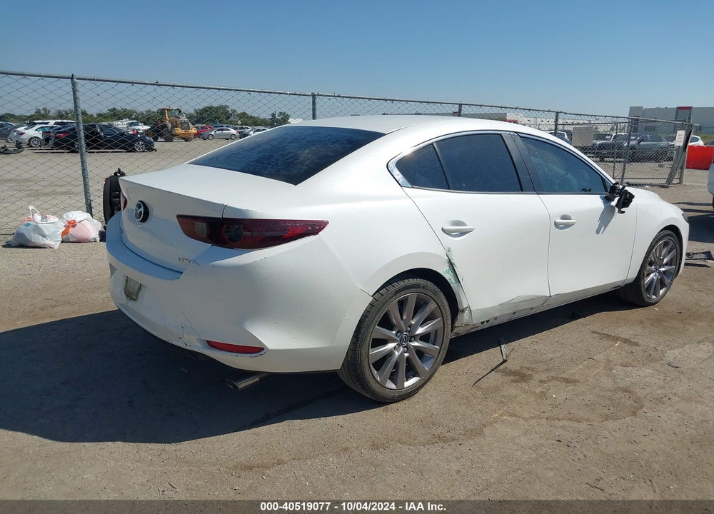 2019 MAZDA 3 SELECT PACKAGE VIN: 3MZBPAALXKM105323