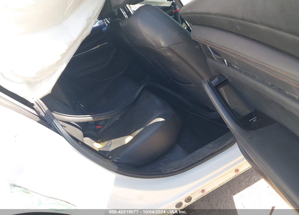2019 MAZDA 3 SELECT PACKAGE VIN: 3MZBPAALXKM105323