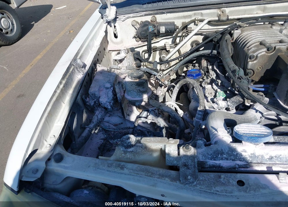 2004 NISSAN FRONTIER SC-V6 VIN: 1N6MD29Y04C460481