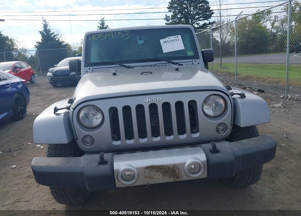 2015 JEEP WRANGLER UNLIMITED SAHARA VIN: 1C4BJWEG3FL752457
