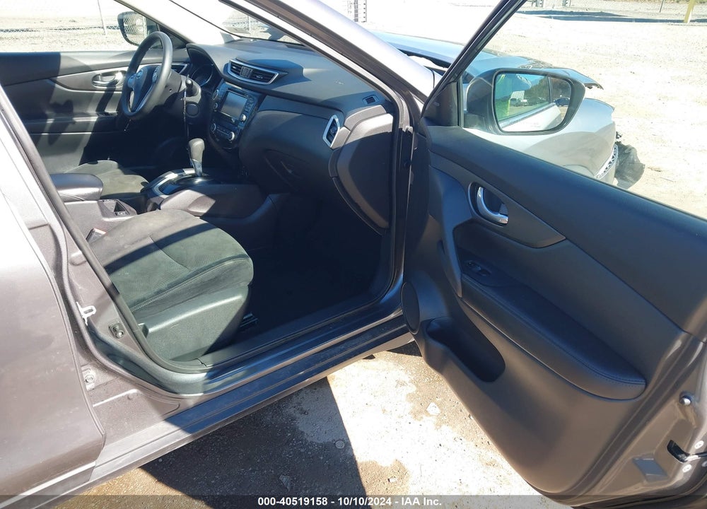 2015 NISSAN ROGUE SV VIN: 5N1AT2MV8FC875245