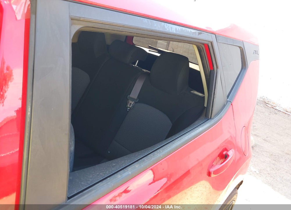 2020 KIA SOUL LX VIN: KNDJ23AU9L7715730