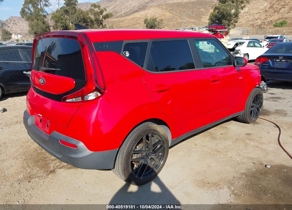 2020 KIA SOUL LX VIN: KNDJ23AU9L7715730