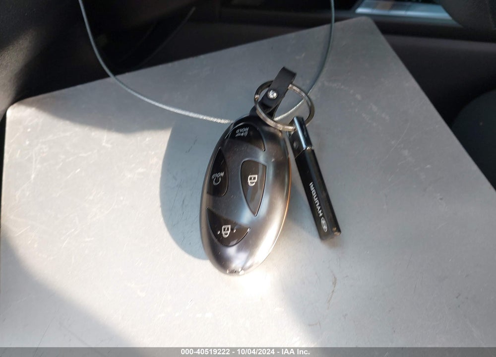 2024 HYUNDAI ELANTRA SEL VIN: KMHLM4DG2RU681604