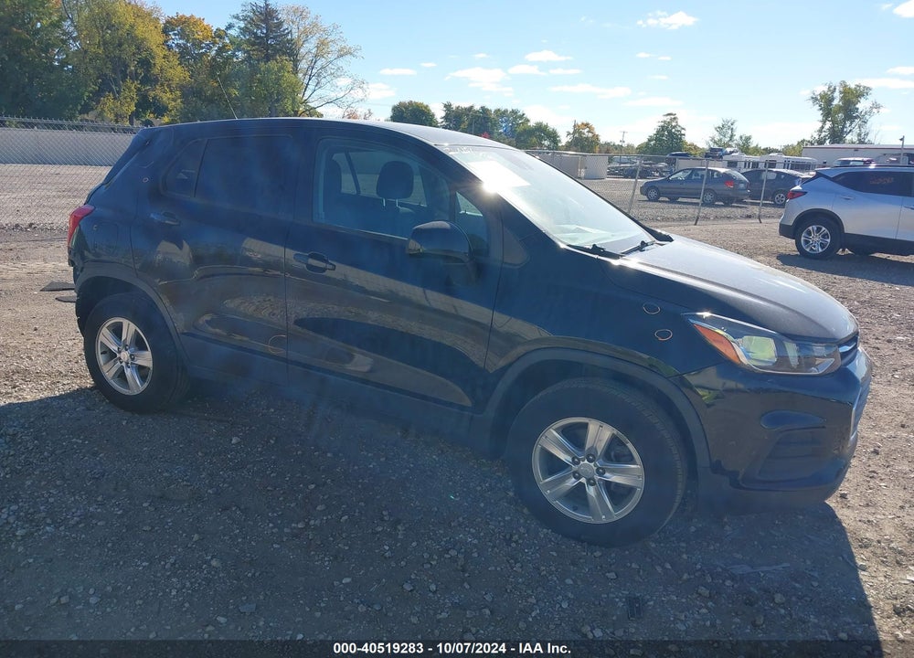 2019 CHEVROLET TRAX LS VIN: 3GNCJNSB9KL261503