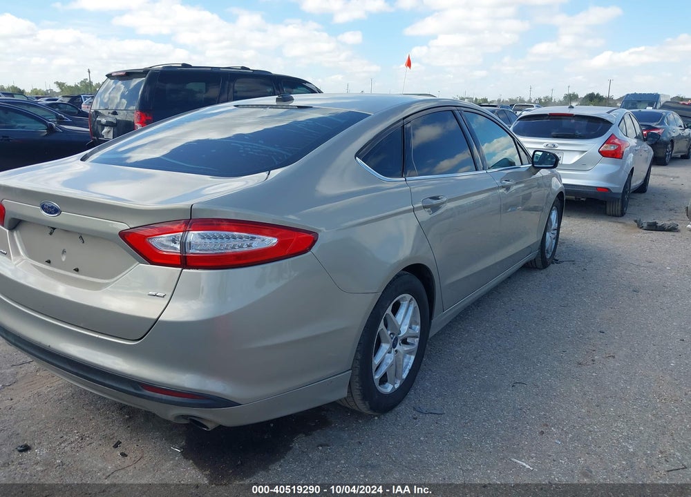 2015 FORD FUSION SE VIN: 3FA6P0H7XFR171182