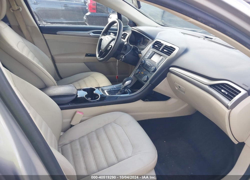 2015 FORD FUSION SE VIN: 3FA6P0H7XFR171182