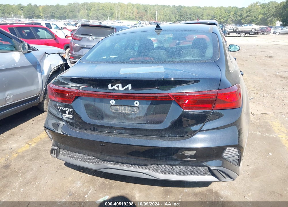 2024 KIA FORTE LXS VIN: 3KPF24AD2RE744748