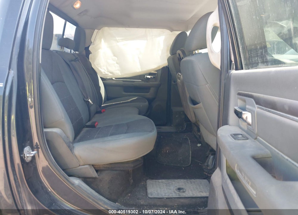 2015 RAM 1500 BIG HORN VIN: 3C6RR7LT4FG596690
