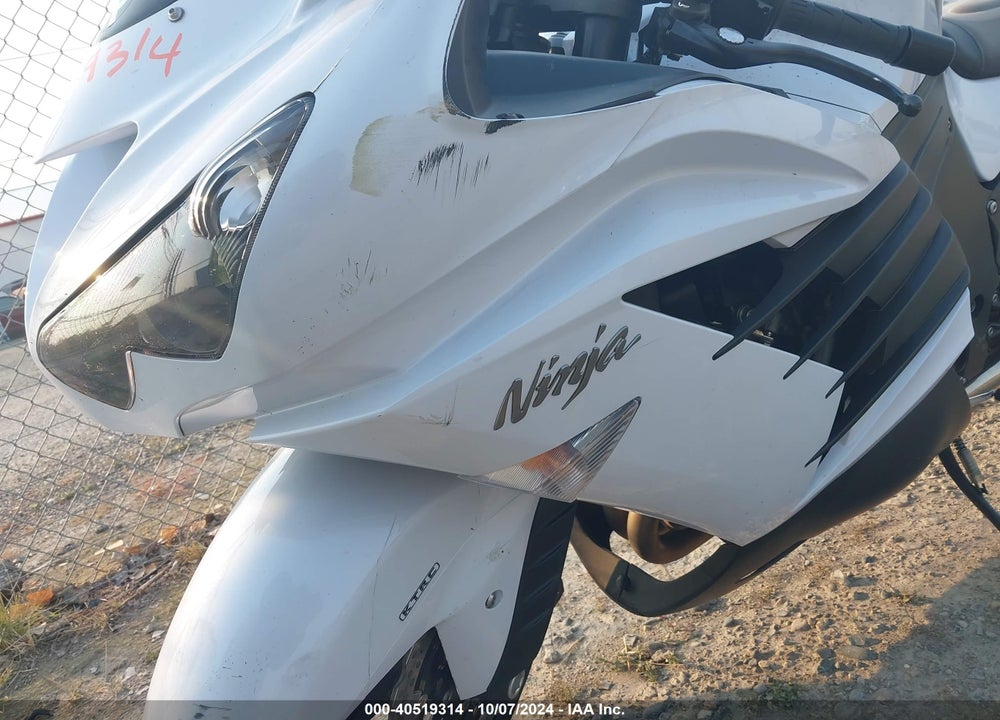 2013 KAWASAKI ZX1400 E VIN: JKBZXNE13DA012943