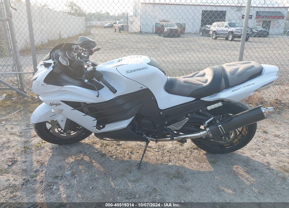 2013 KAWASAKI ZX1400 E VIN: JKBZXNE13DA012943