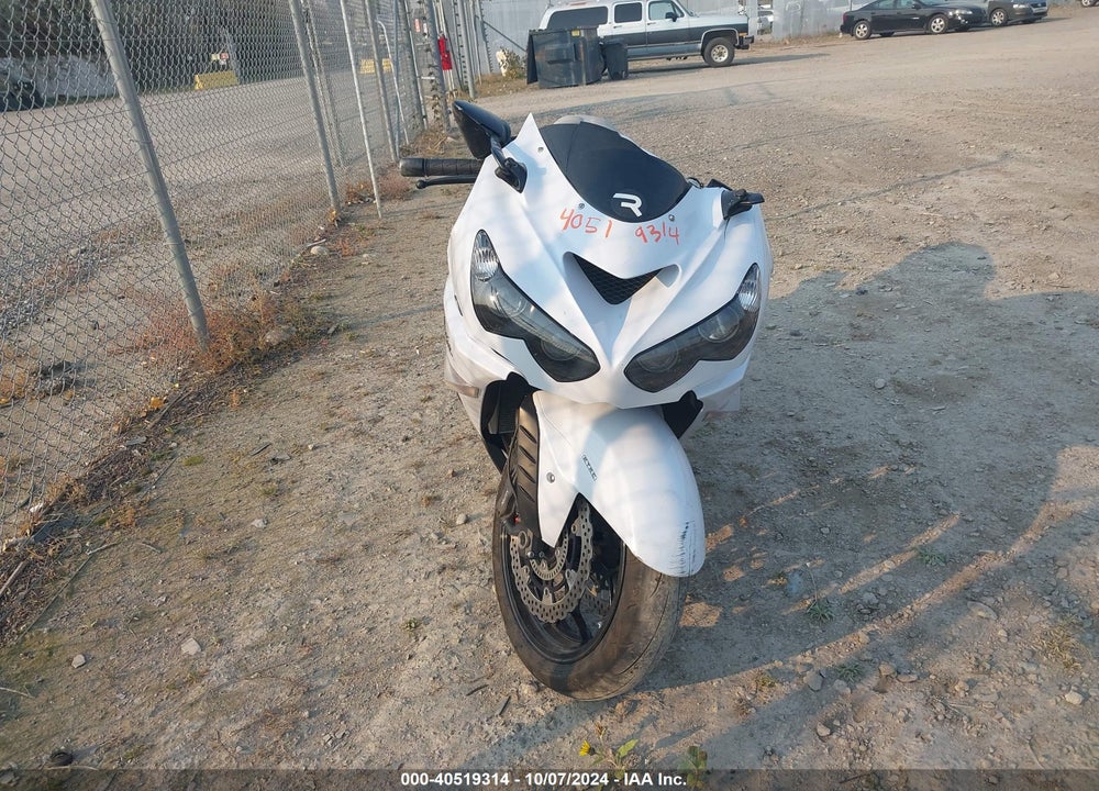 2013 KAWASAKI ZX1400 E VIN: JKBZXNE13DA012943
