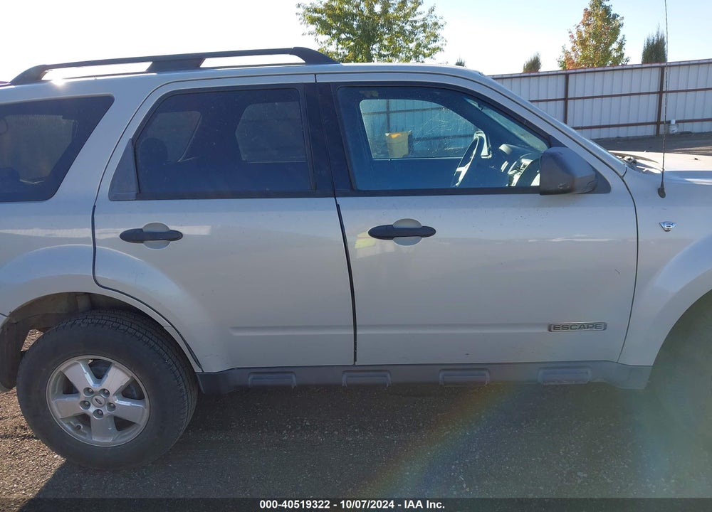 2008 FORD ESCAPE XLT VIN: 1FMCU93128KD74843
