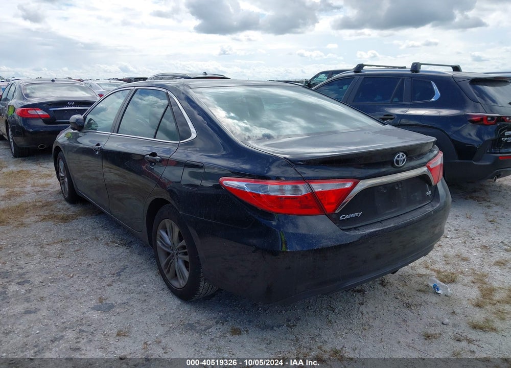 2015 TOYOTA CAMRY SE VIN: 4T1BF1FKXFU913836