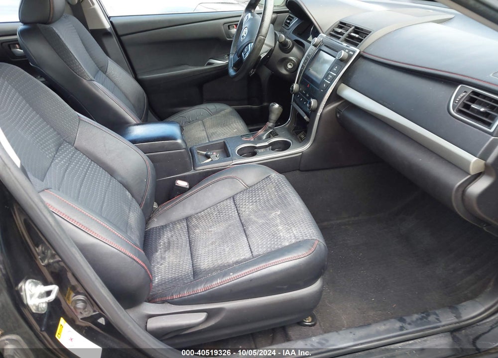 2015 TOYOTA CAMRY SE VIN: 4T1BF1FKXFU913836